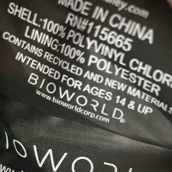 EUC Disney Mickey Mouse backpack - Picture 13 of 13